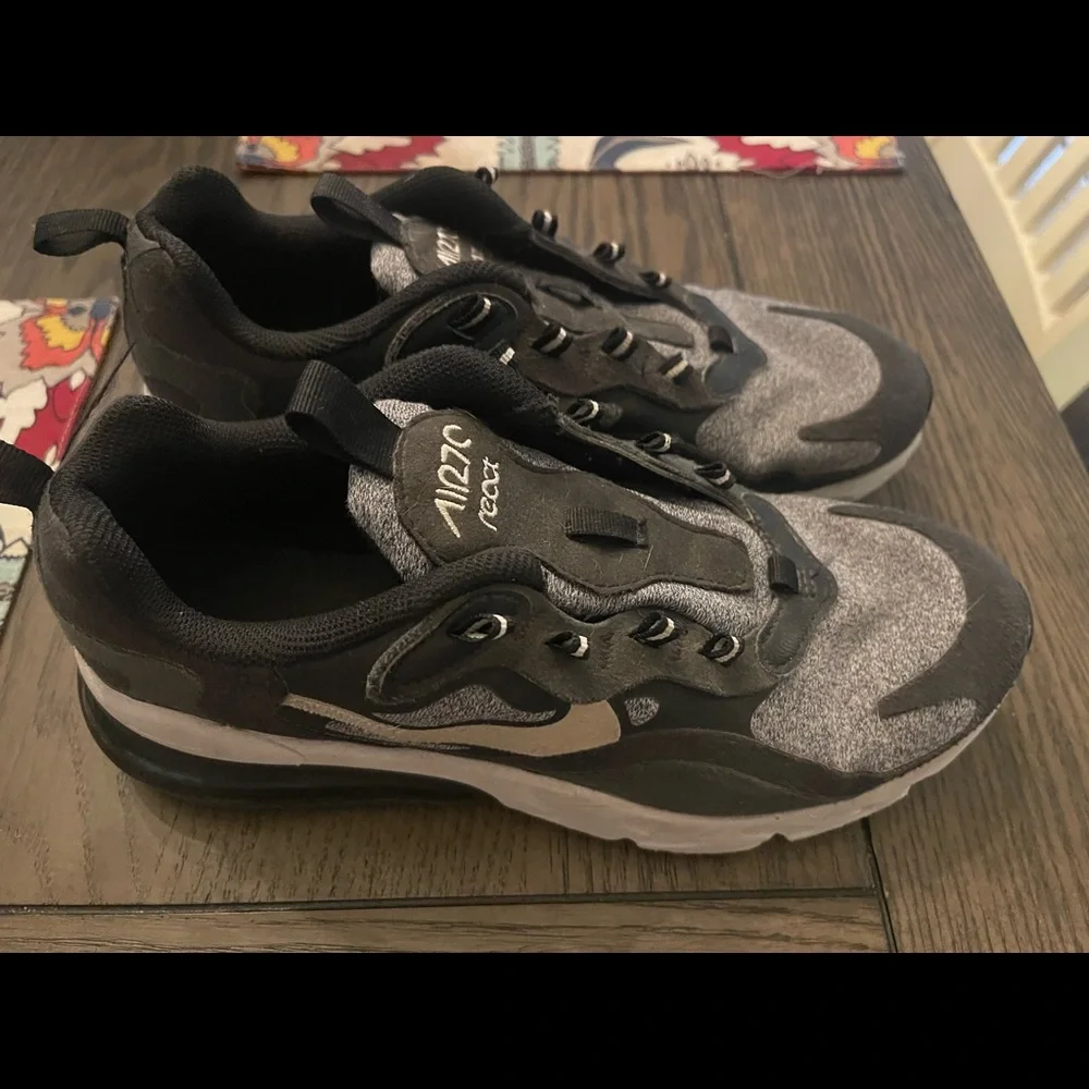 Nike Air React 7c Shoes (Size US: 7Y)- no laces - Picture 5 of 6